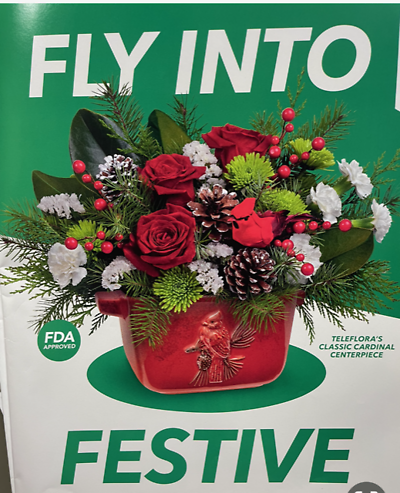 Teleflora&#039;s Classic Cardinal Centerpiece